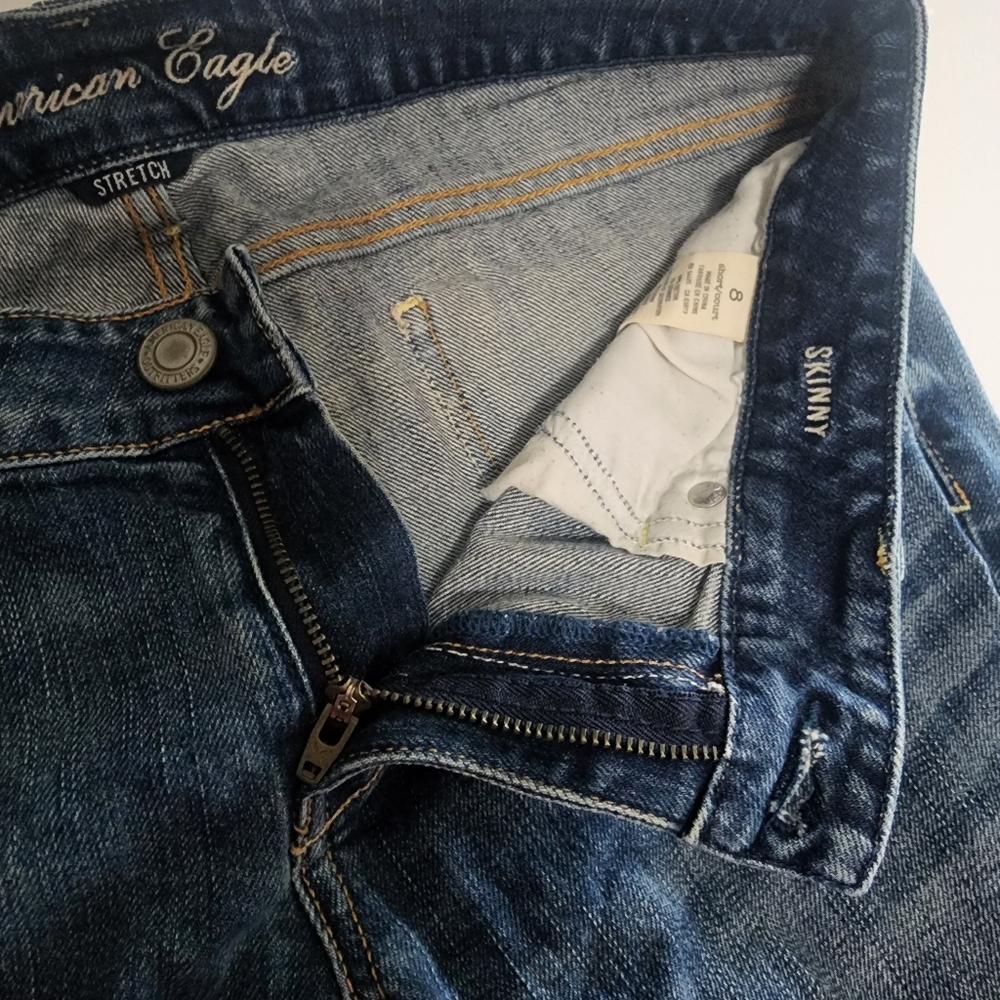 American Eagle skinny jeans
